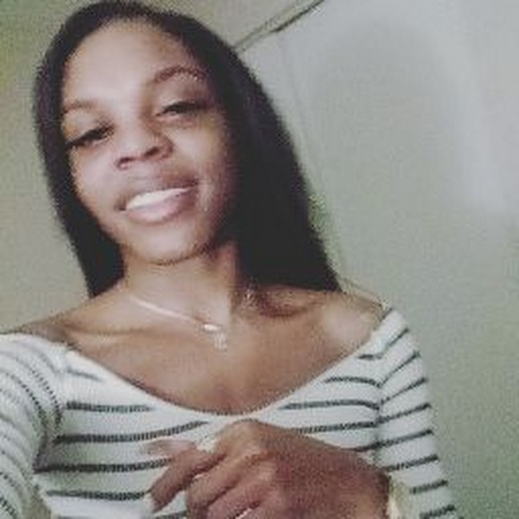 Meet your Posher, Royal - Picture 1 of 1